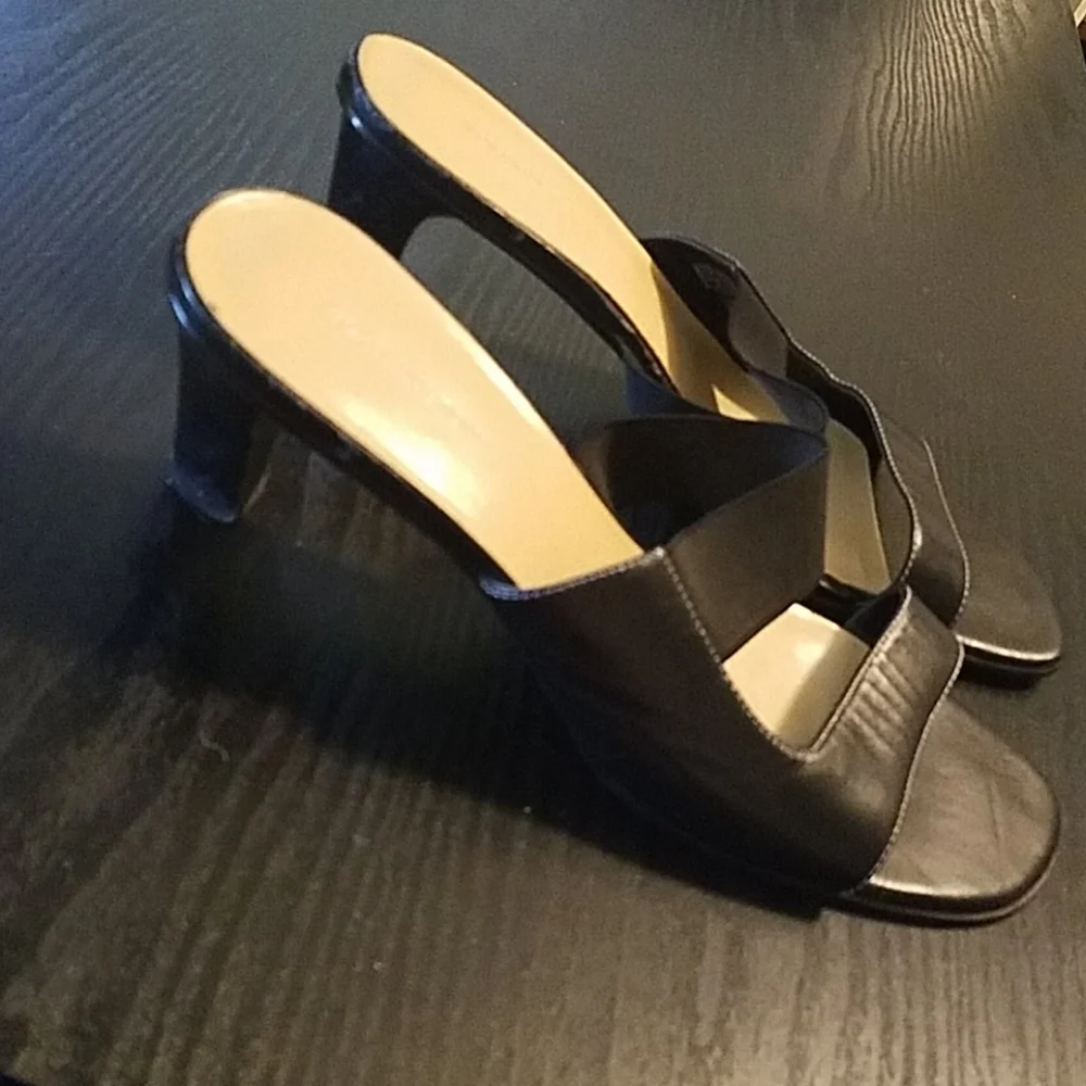 Worthington leather/elastic sandal - Picture 2 of 7